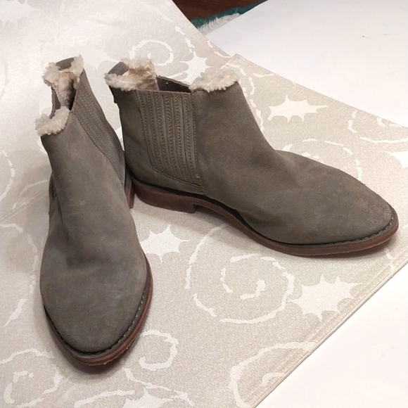 Seychelles NWOT Women's Pool Cozy Olive Green Size 8.5 Ankle Boots Booties Shoes - Picture 2 of 10